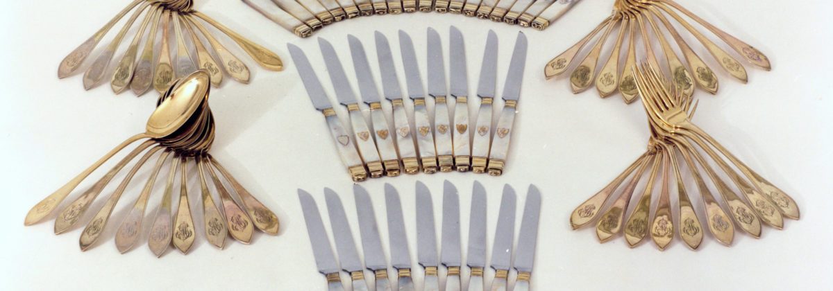 French silver-gilt cutlery set