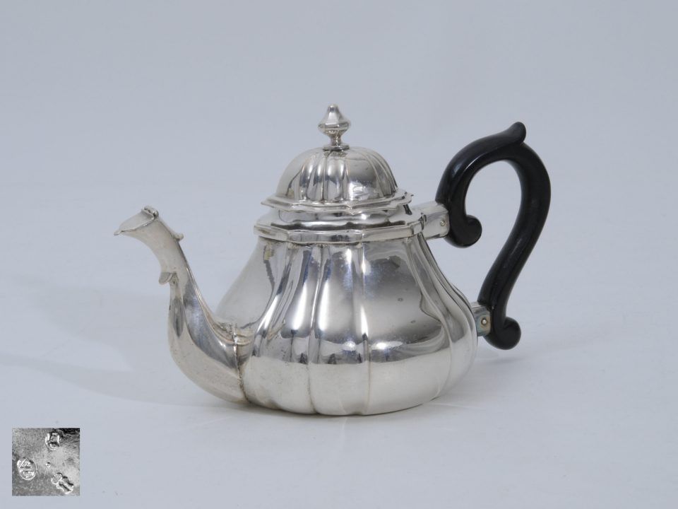 silver teapot egoist, German 18th c.